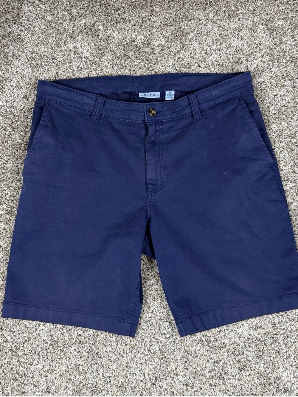 Men's Navy Flat-Front Chino Shorts